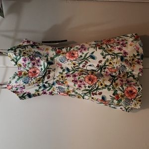 Dress / Misses/ Brand new/ Size 5